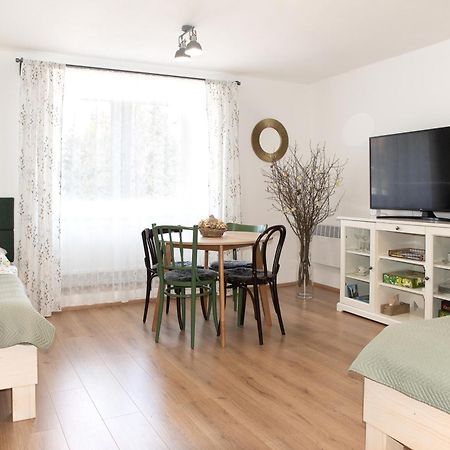 Apartman Mloci Udoli • Podyji Znojmo Exterior foto